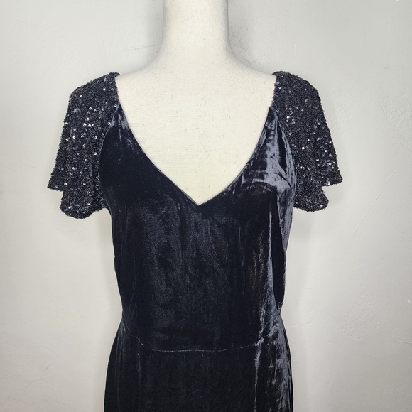 NWT Talbots Sequin Sleeve Black Velvet Fit n Flare Dress Size 6 - Picture 8 of 16